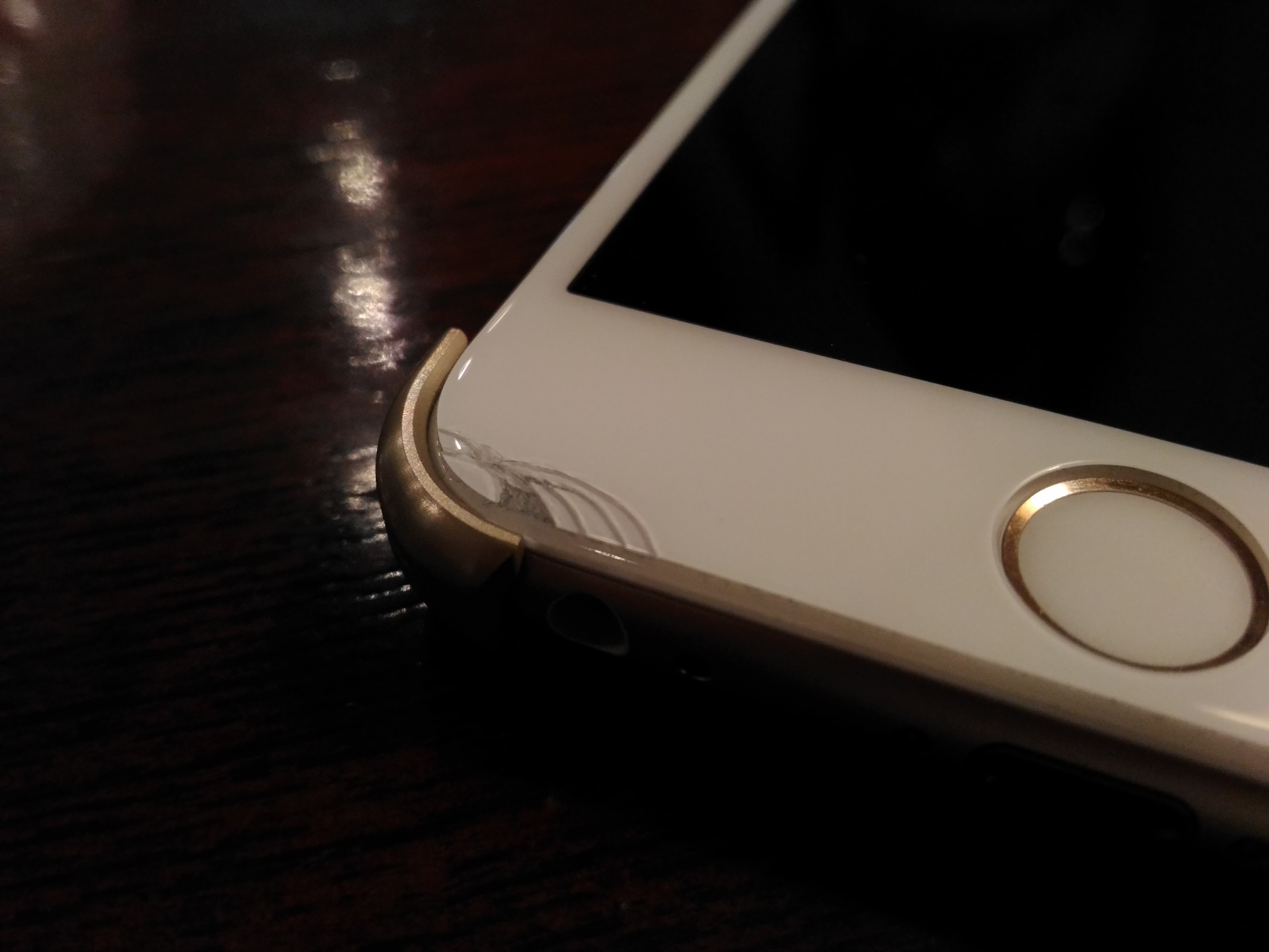 0974-201508_iPhone 6 02