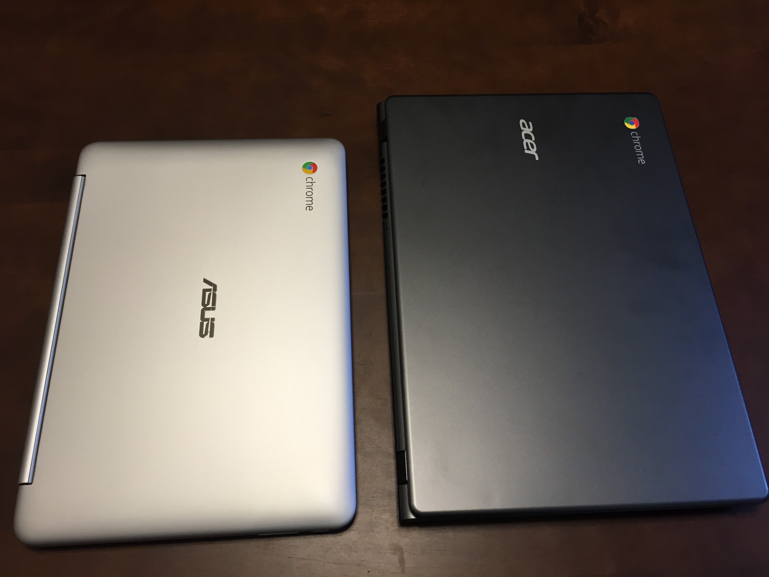 1043-201510_ASUS Chromebook Flip C100PA 03