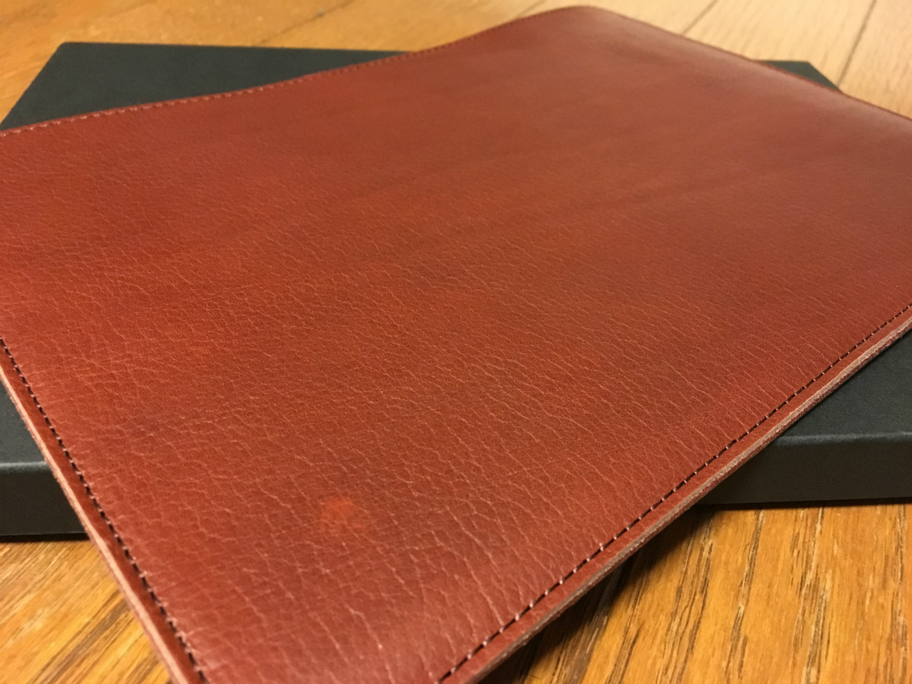 kunitachi-leather-sleeve-for-ipadpro-02