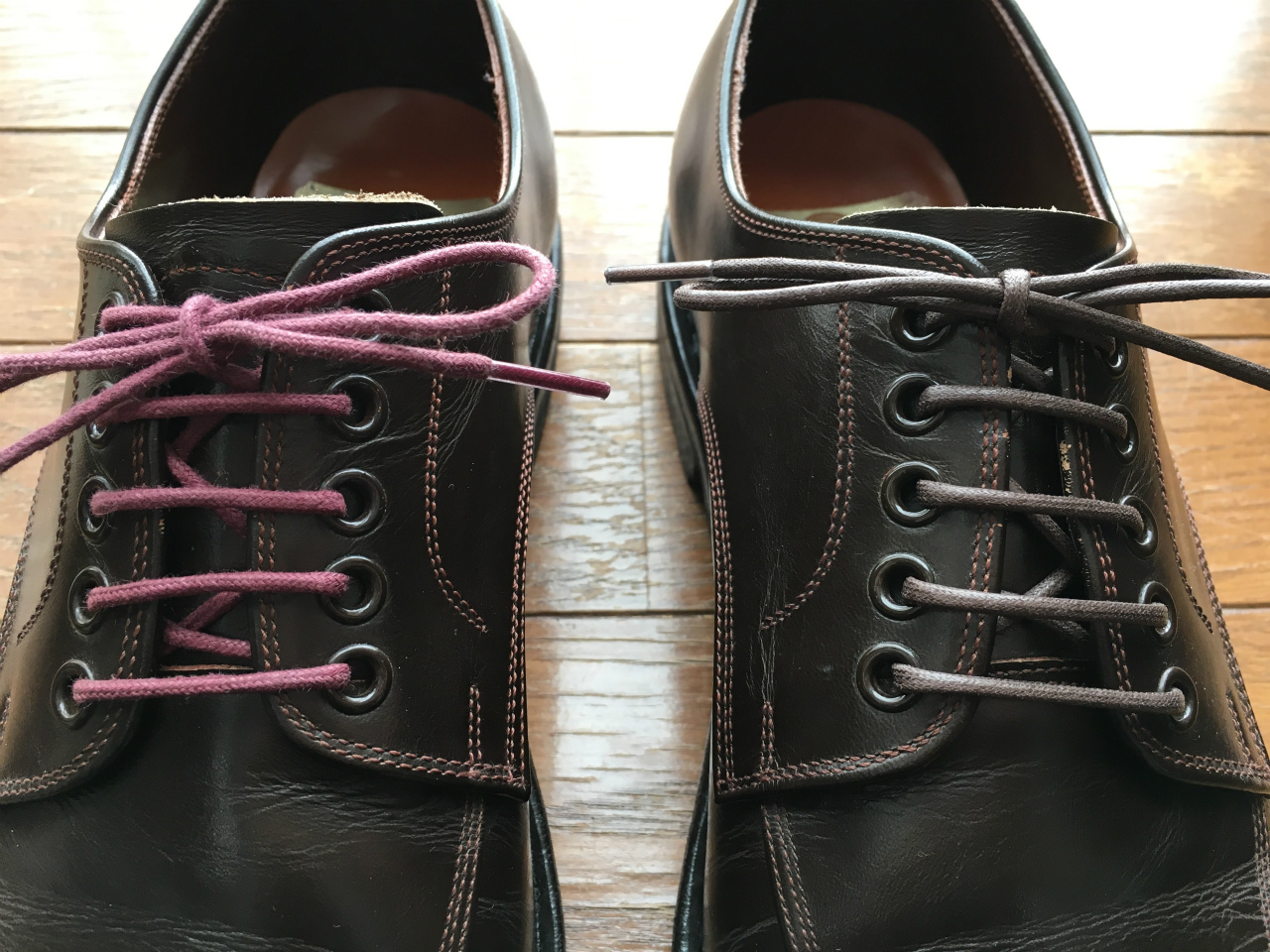 革靴 今年もあと1週間 1年履いた革靴の この時期一番のお手入れは 靴ひもを交換 してあげること